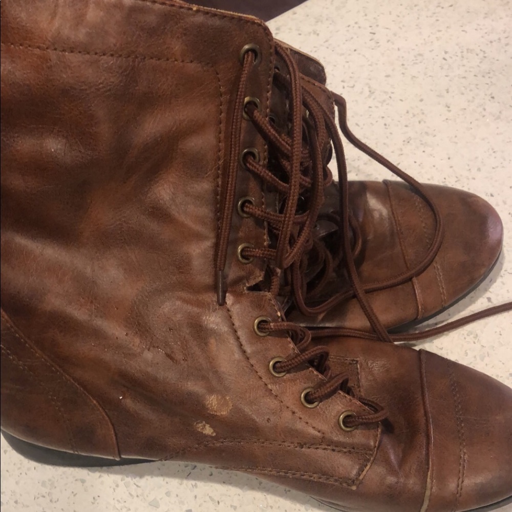 Ankle boots